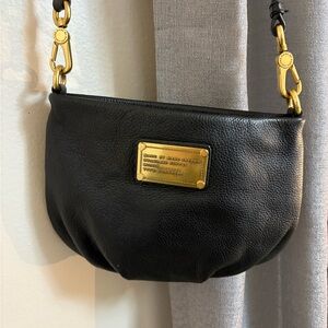 Marc Jacobs Black and Gold Shoulder Bag with Chain Strap
